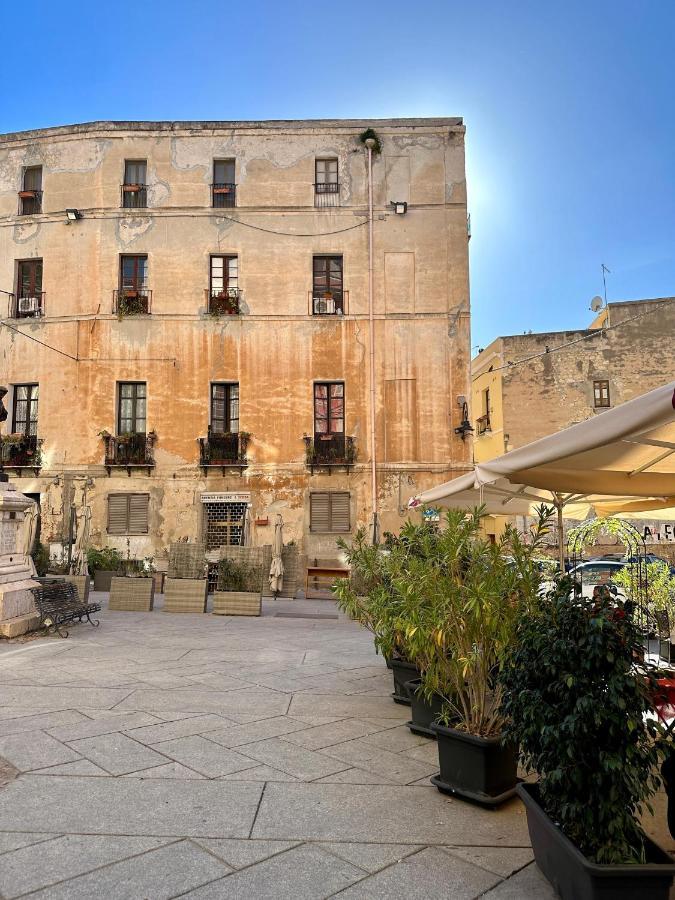Hotel Piazza Carlo Alberto Cagliari Exteriér fotografie